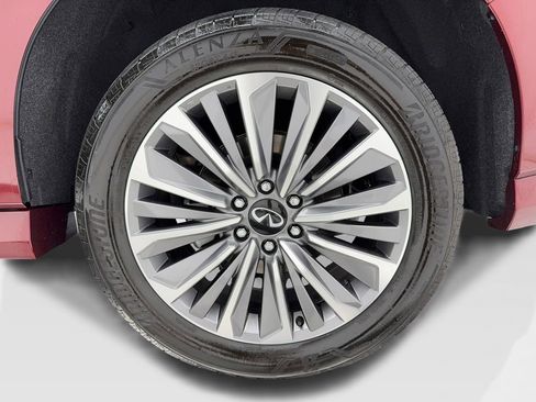 Used 2025 INFINITI QX80 Luxe image 43