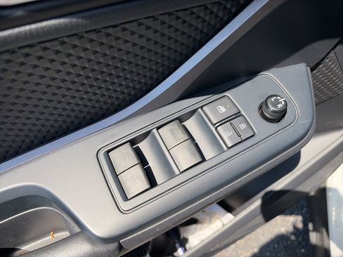 Used 2021 Toyota C-HR LE image 13