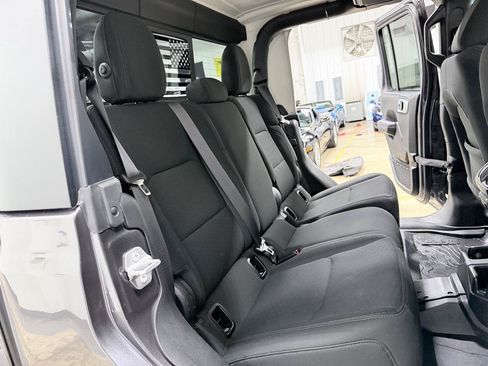 Used 2022 Jeep Gladiator Sport AWD/4WD image 33