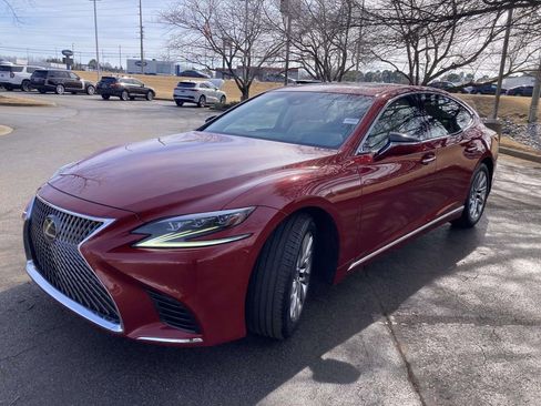 Used 2019 Lexus LS 500 w/ Accessory Package (Z2) image 5