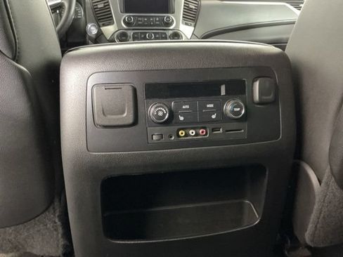 Used 2015 Chevrolet Tahoe LTZ AWD/4WD image 25