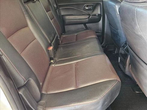 Used 2022 Honda Ridgeline Black Edition image 19