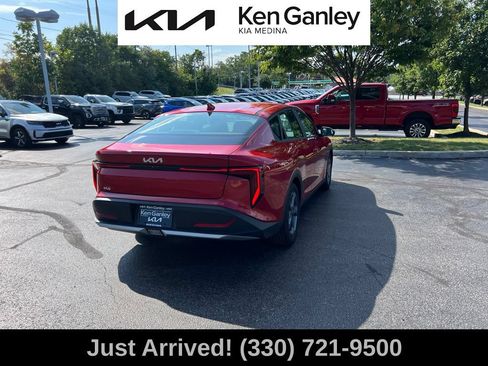 Used 2025 Kia K4 FWD image 5