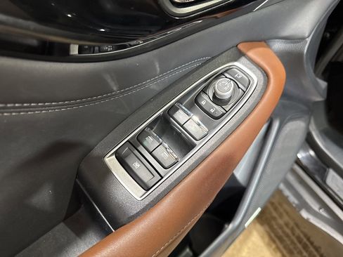 Used 2020 Subaru Outback Touring XT image 18