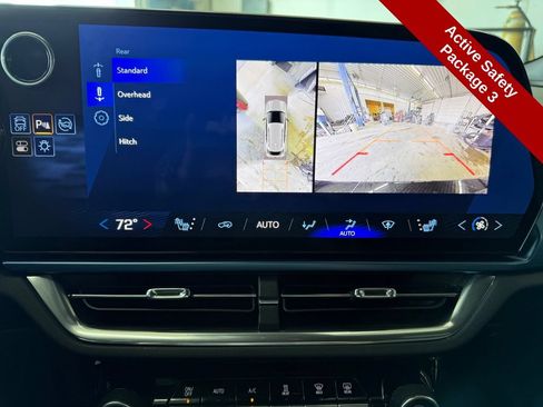 Used 2024 Chevrolet Equinox EV LT w/ Active Safety Package 3 FWD image 28
