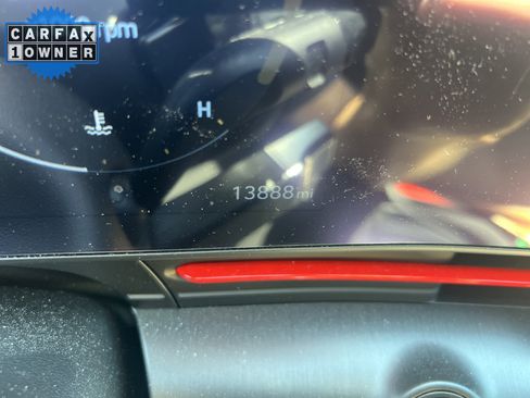 Used 2024 Hyundai Kona N Line image 21