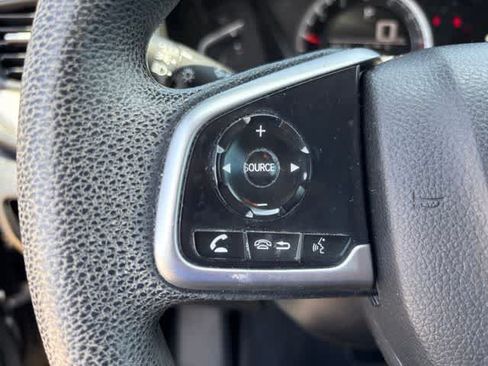 Used 2019 Honda CR-V LX image 11