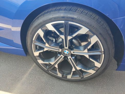 Used 2025 BMW 230i Coupe w/ M Sport Package RWD image 13