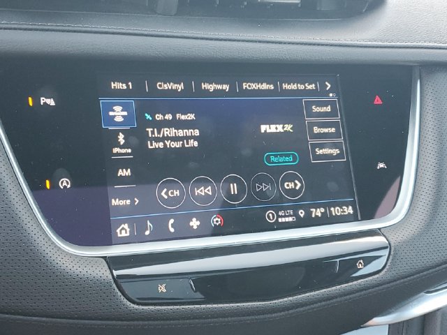 Certified 2025 Cadillac XT6 Luxury AWD/4WD image 23