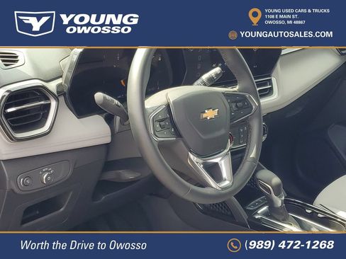Used 2024 Chevrolet TrailBlazer LT w/ LT Cold Weather Package AWD/4WD image 8
