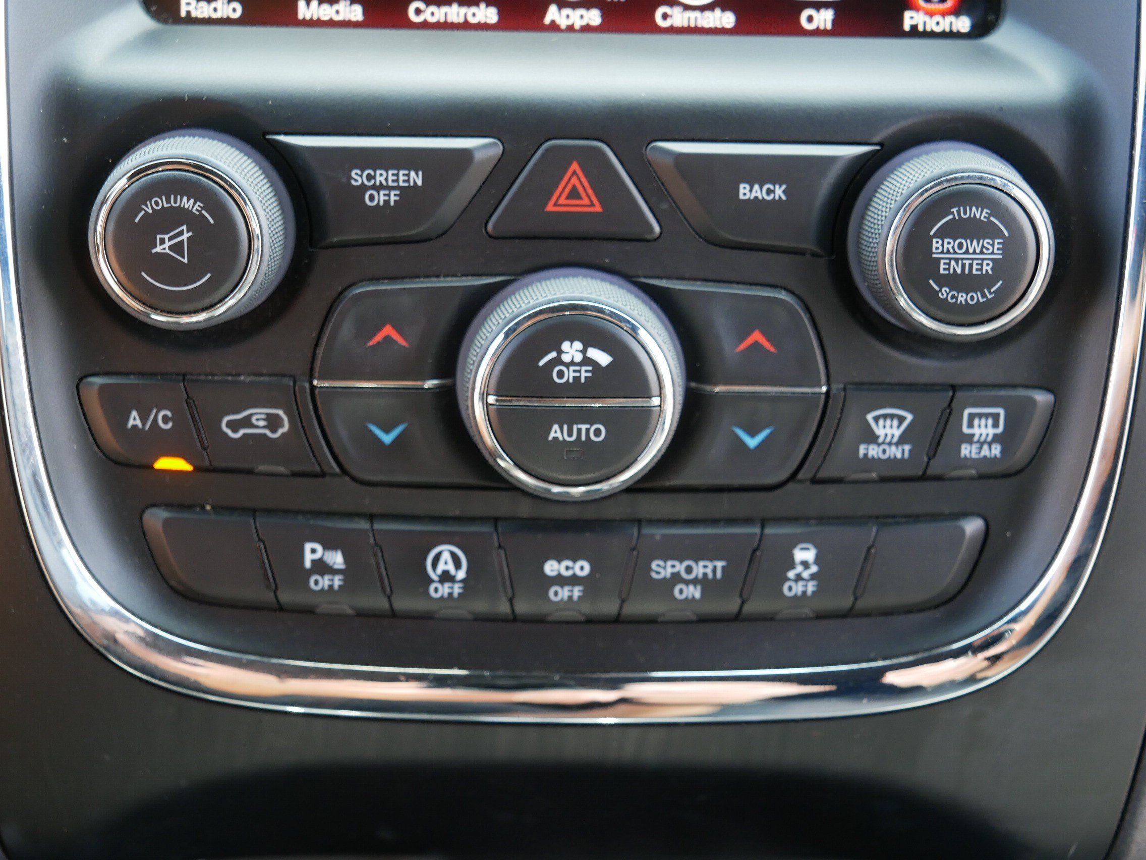 Used 2017 Dodge Durango GT w/ Blacktop Package AWD/4WD image 25
