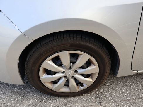 Used 2016 Toyota Corolla S image 4
