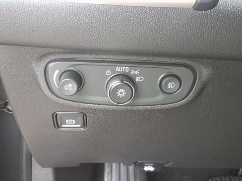Used 2020 GMC Terrain Denali w/ Denali Premium Package AWD/4WD image 21