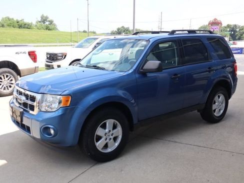 Used 2009 Ford Escape XLT FWD image 5