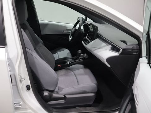 Used 2026 Toyota Corolla SE FWD image 21