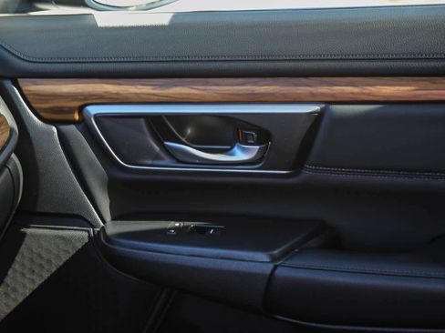 Used 2022 Honda CR-V Touring image 21