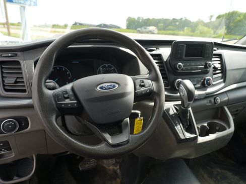 Used 2023 Ford Transit 250 Medium Roof RWD image 21