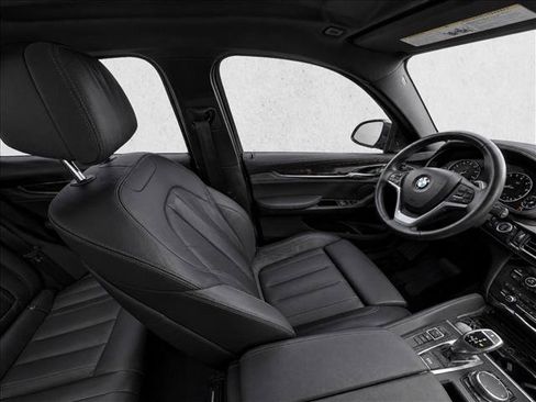 Used 2019 BMW X6 sDrive35i w/ Premium Package RWD image 10