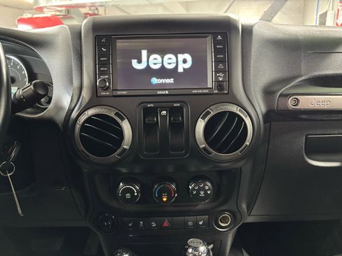 Used 2016 Jeep Wrangler Sport image 20