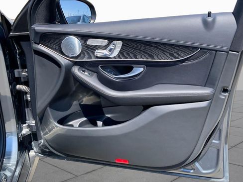 Used 2018 Mercedes-Benz GLC 300 image 21