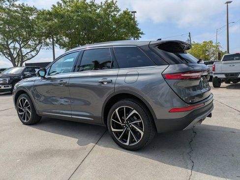 Used 2023 Lincoln Corsair Reserve w/ Equipment Group 201A image 6