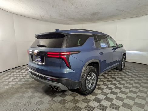 Certified 2025 Chevrolet Traverse LT AWD/4WD image 8