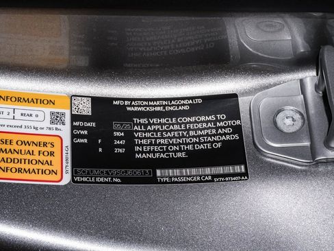 New 2025 Aston Martin Vanquish image 44