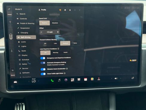 Used 2022 Tesla Model S AWD/4WD image 28