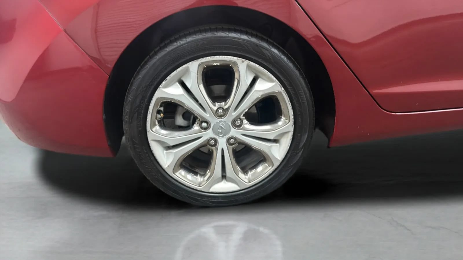 Used 2013 Hyundai Elantra GLS w/ Preferred Pkg FWD image 25