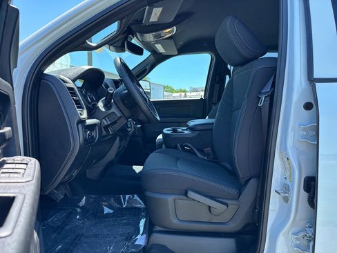 New 2026 RAM 2500 Tradesman AWD/4WD image 5