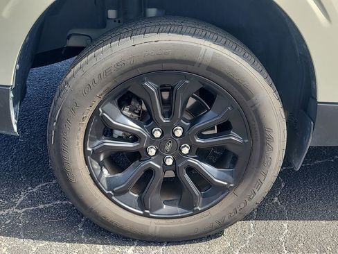 Certified 2024 Ford Maverick XLT w/ XLT Luxury Package FWD image 5