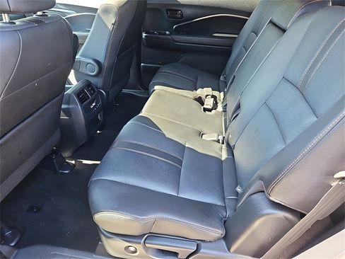 Certified 2022 Honda Pilot TrailSport image 33