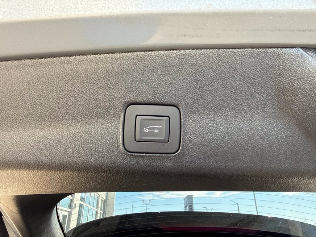 Used 2026 Chevrolet TrailBlazer LT w/ Convenience Package AWD/4WD image 8