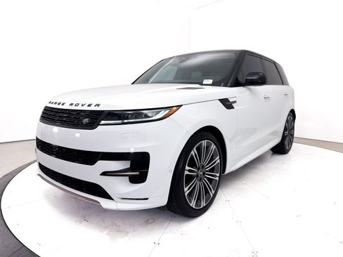 Used 2025 Land Rover Range Rover Sport Dynamic SE AWD/4WD image 13