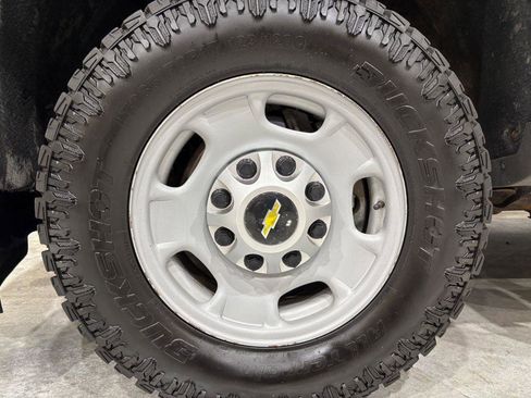 Used 2019 Chevrolet Silverado 2500 W/T AWD/4WD image 26