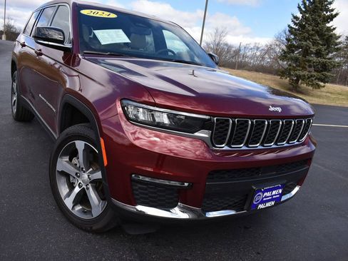 Used 2024 Jeep Grand Cherokee L Limited image 2