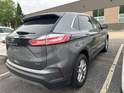 Used 2024 Ford Edge SEL AWD/4WD image 5
