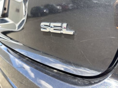 Used 2024 Mitsubishi Eclipse Cross SEL AWD/4WD image 12