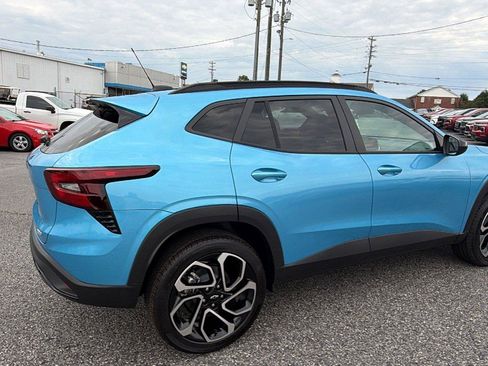 New 2026 Chevrolet Trax RS w/ Driver Confidence Package FWD image 8