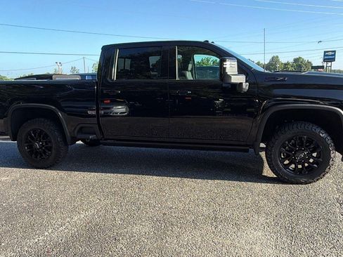 New 2026 Chevrolet Silverado 2500 LTZ w/ Trail Boss Package AWD/4WD image 8