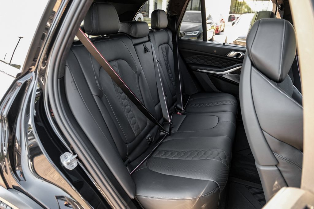Used 2023 BMW X5 M w/ Competition Package AWD/4WD image 41