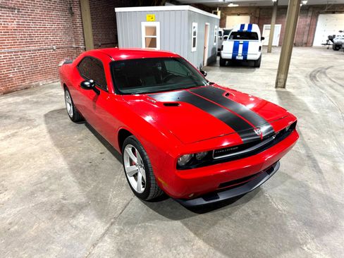 Used 2009 Dodge Challenger SRT8 w/ SRT Option Group II image 12