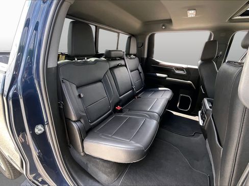 Used 2022 GMC Sierra 1500 SLT RWD image 21