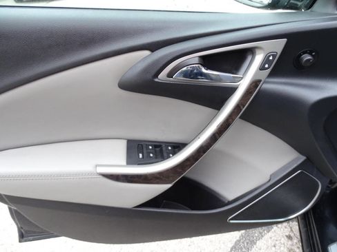 Used 2014 Buick Verano Convenience image 12