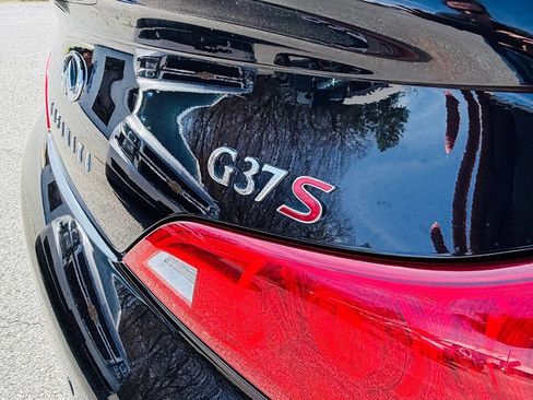 Used 2012 INFINITI G37 Sport 2dr Convertible w/ Premium Pkg image 6