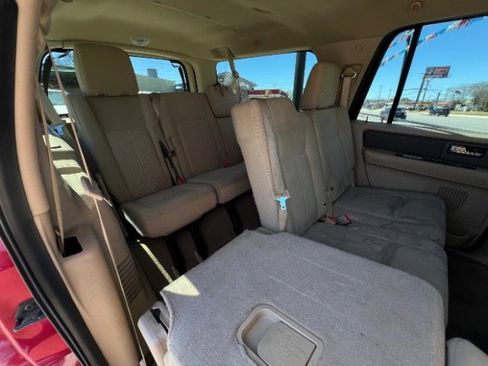 Used 2008 Ford Expedition EL XLT image 12