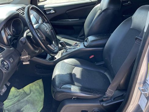 Used 2018 Dodge Journey Crossroad AWD/4WD image 5