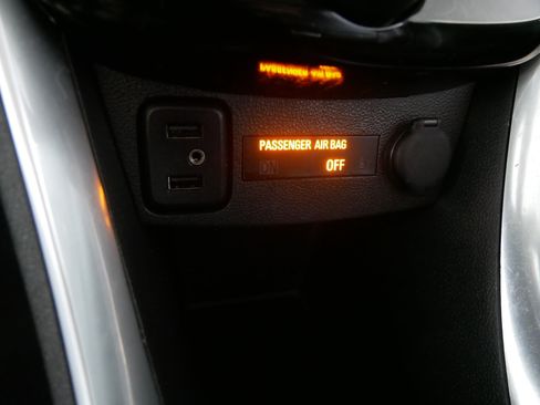 Certified 2020 Chevrolet Trax Premier AWD/4WD image 29