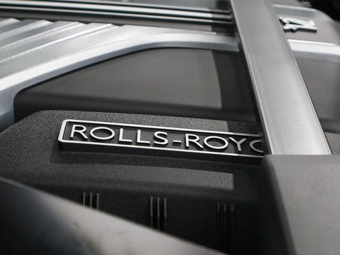 Used 2025 Rolls-Royce Cullinan Black Badge AWD/4WD image 83