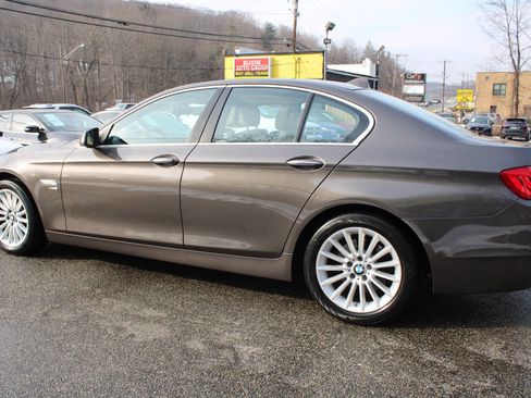 Used 2011 BMW 535i xDrive Sedan image 11